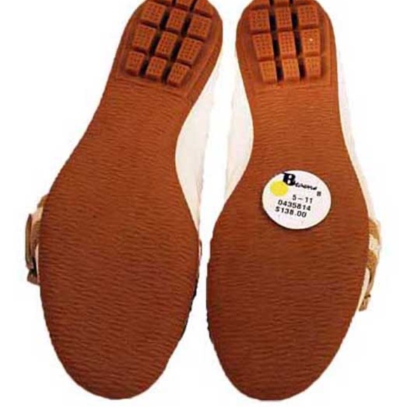 BROWNS COUTURE GUM FLATS, RUBBER SOLES, TAGS ON, Sz 7B, HEEL ½ inch, CALF LEATHE - Picture 9 of 9